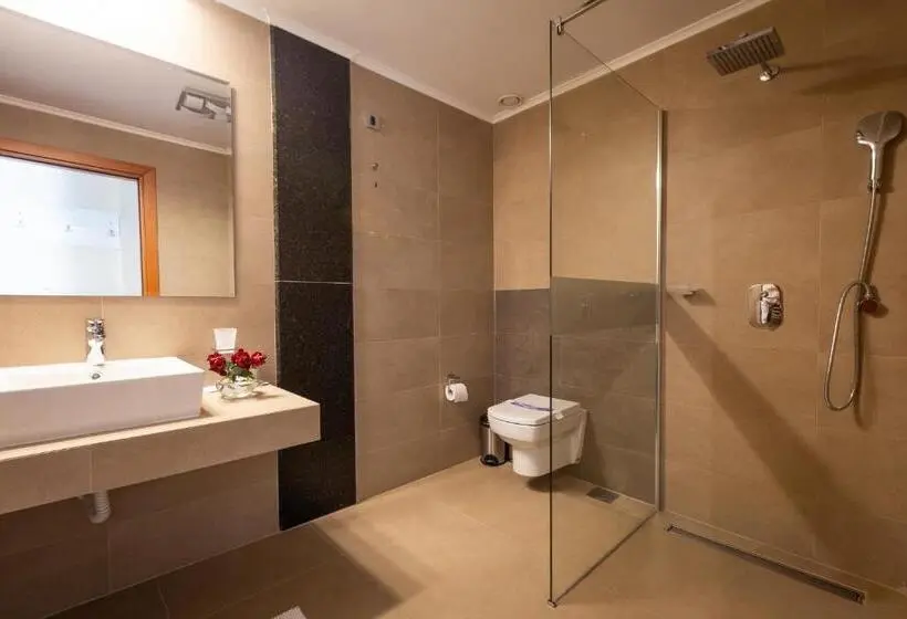 اتاق استاندارد سه نفره, Apollonia Hotel Gevgelija