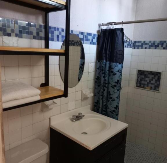 标准间, Bea Rooms And Studios