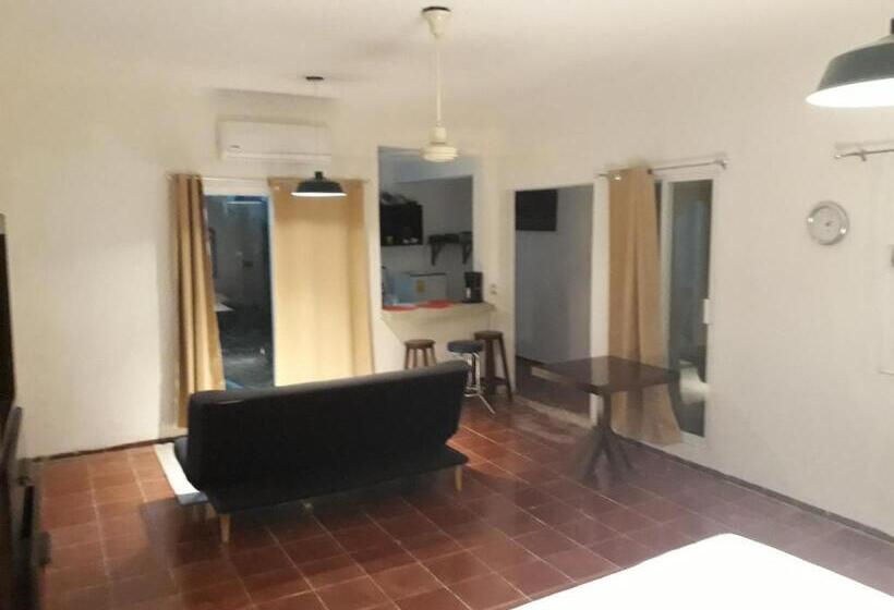 舒适三人间, Bea Rooms And Studios