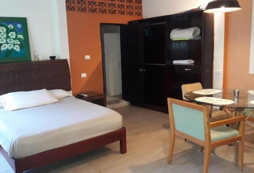 标准工作室, Bea Rooms And Studios