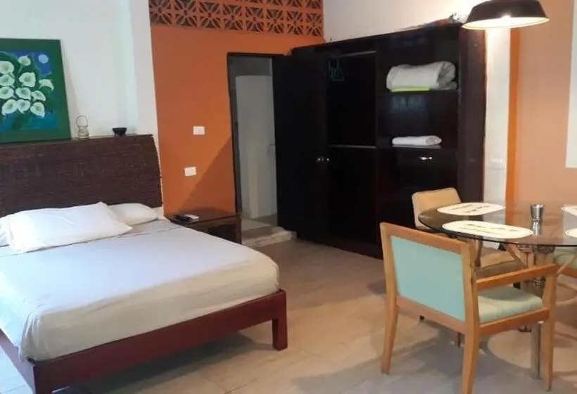 استودیوی استاندارد, Bea Rooms And Studios