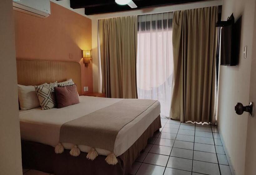 Suite Terasszal, Tropicus Boutique