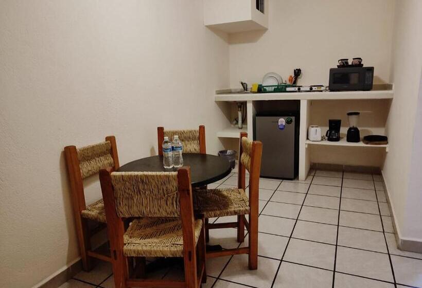 סוויטה עם טרסה, Tropicus Boutique