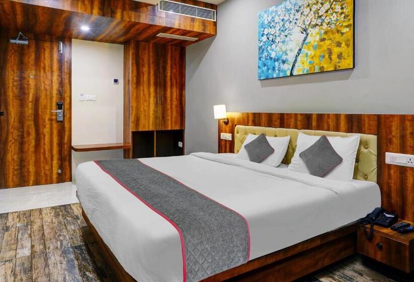 Deluxe Rum, Townhouse 1199 Hotel Dev S Inn By Cj