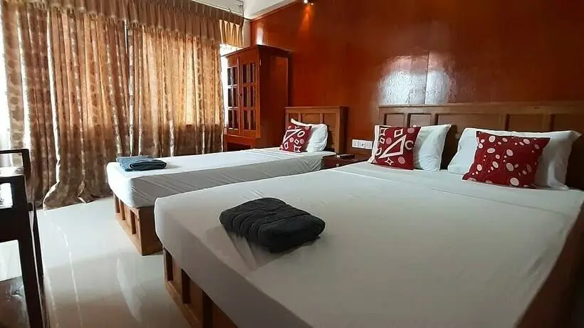 Economy Triple Room, Anandas Beach Resort