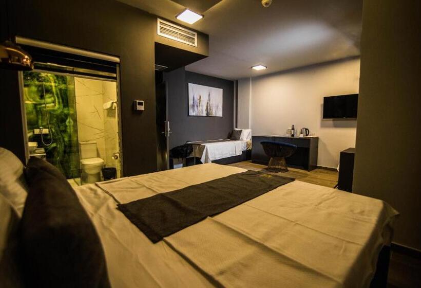 اتاق لوکس چهار تخته, International Palace