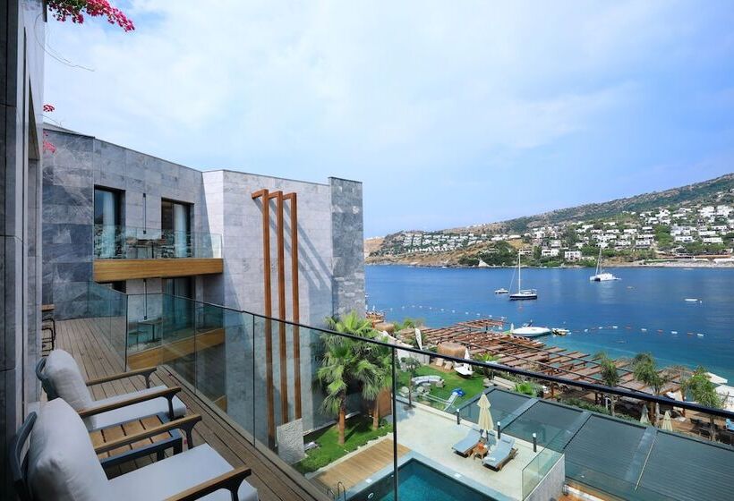 سوییت خانوادگی, Mare Deluxe Residences & Villas