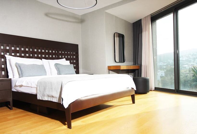 سوییت خانوادگی, Mare Deluxe Residences & Villas