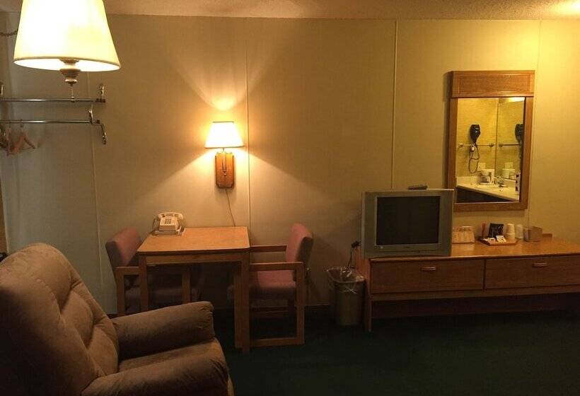 غرفه قياسيه سريرين مزدوجين, Burr Oak Motel