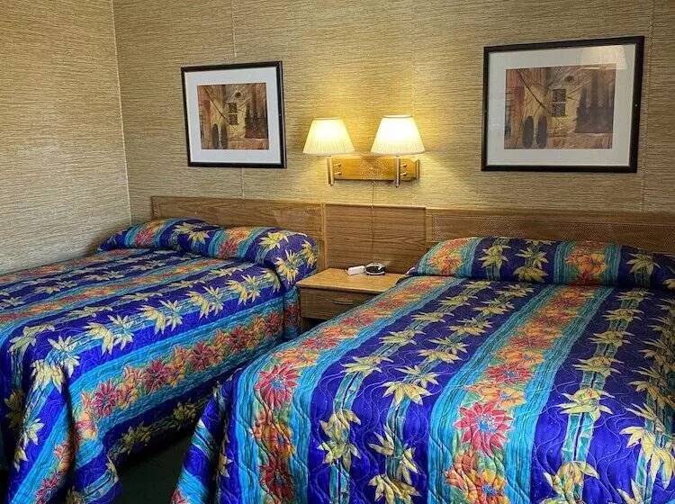 ２ダブルベッドのスタンダードルーム, Burr Oak Motel