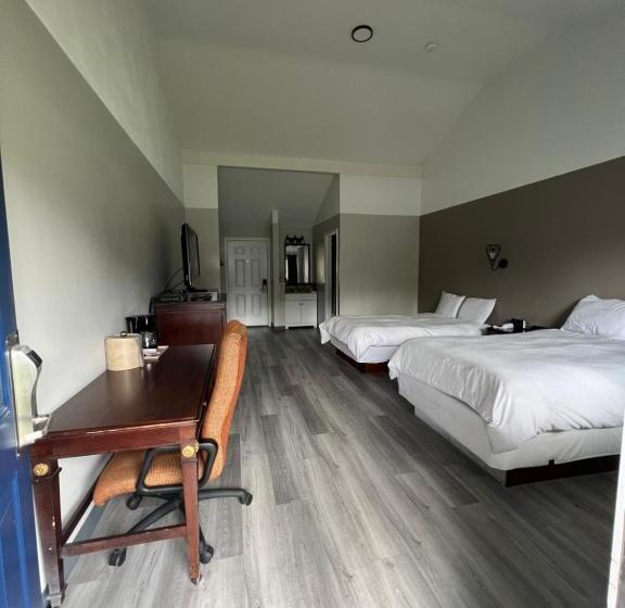 Номер Deluxe, Captain's Lodge Motel
