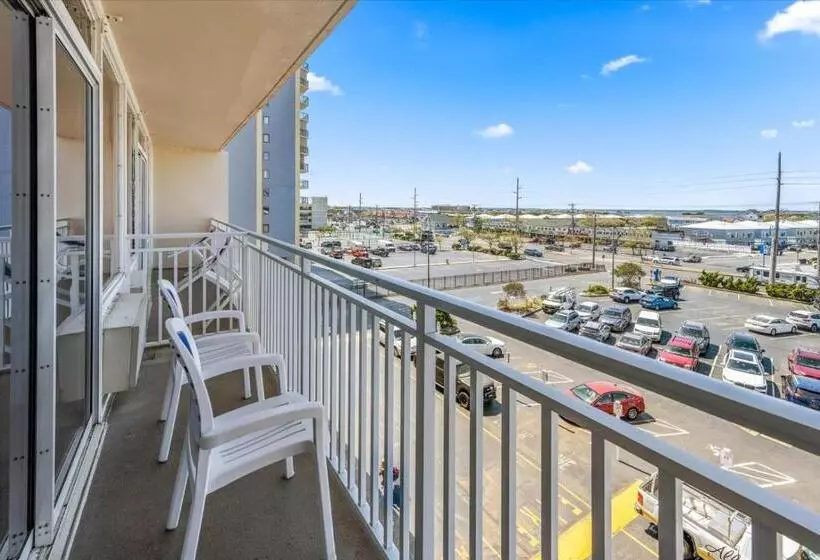 シングルデラックスルーム, Carousel Resort Hotel And Condominiums