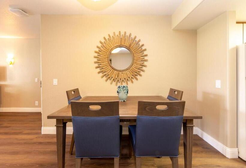 침실 2개 스위트, Capistrano Surfside Inn