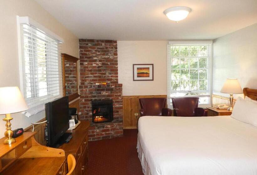 스탠다드 룸 킹사이즈 침대, Carmel Fireplace Inn