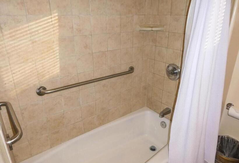 Дом 1 Спальня, Carmel Fireplace Inn