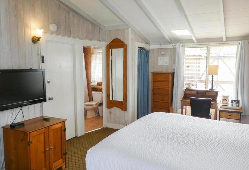 스탠다드 룸 킹사이즈 침대, Carmel Fireplace Inn