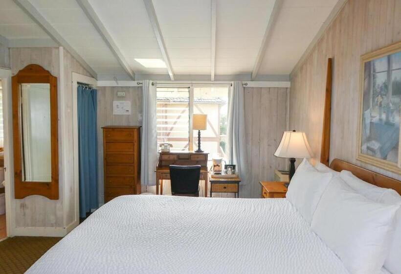 스탠다드 룸 킹사이즈 침대, Carmel Fireplace Inn