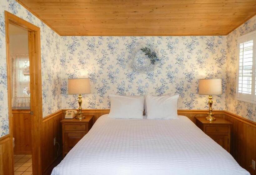 디럭스 룸, Carmel Fireplace Inn