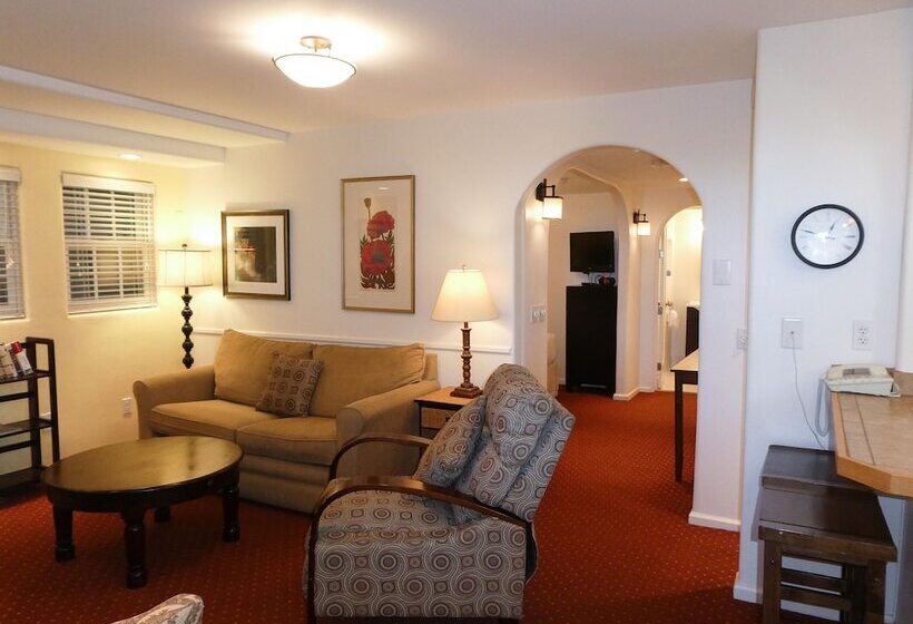 침실 1개 주택, Carmel Fireplace Inn