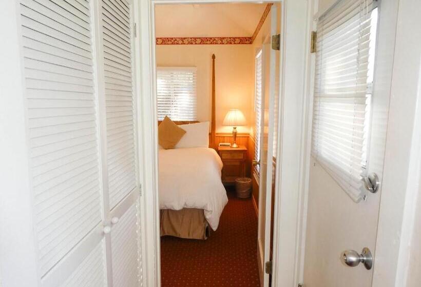 침실 1개 주택, Carmel Fireplace Inn