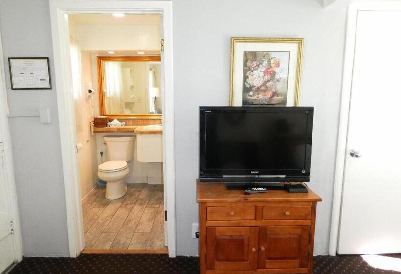 Стандартный Номер Кровать Кинг, Carmel Fireplace Inn