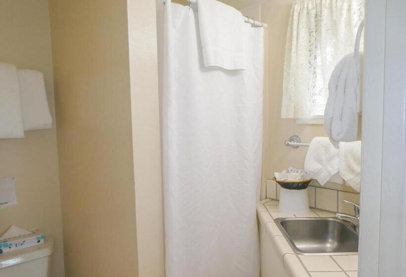 스탠다드 룸, Carmel Fireplace Inn