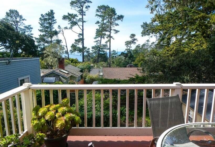 침실 1개 주택, Carmel Fireplace Inn