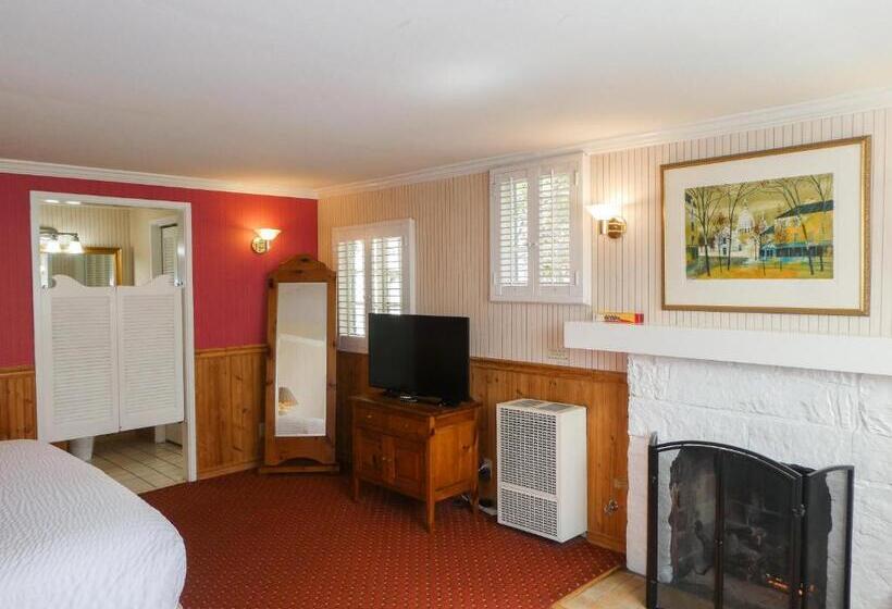 스탠다드 룸 킹사이즈 침대, Carmel Fireplace Inn