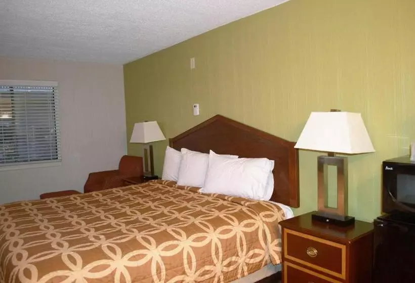 キングサイズベッドのスタンダードルーム, Carrier Motor Lodge