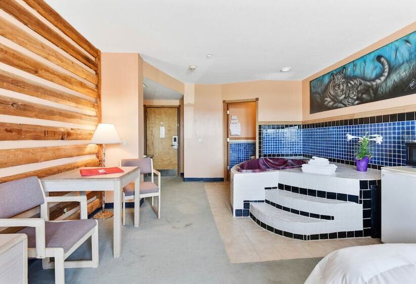 חדר דלוקס, Casa Loma Economy Inn