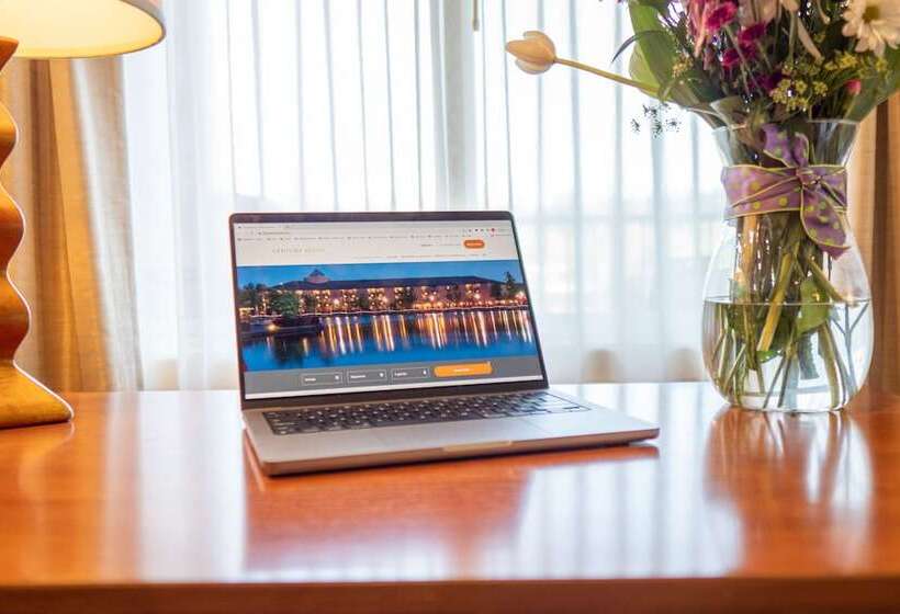 スーペリアールーム, Century