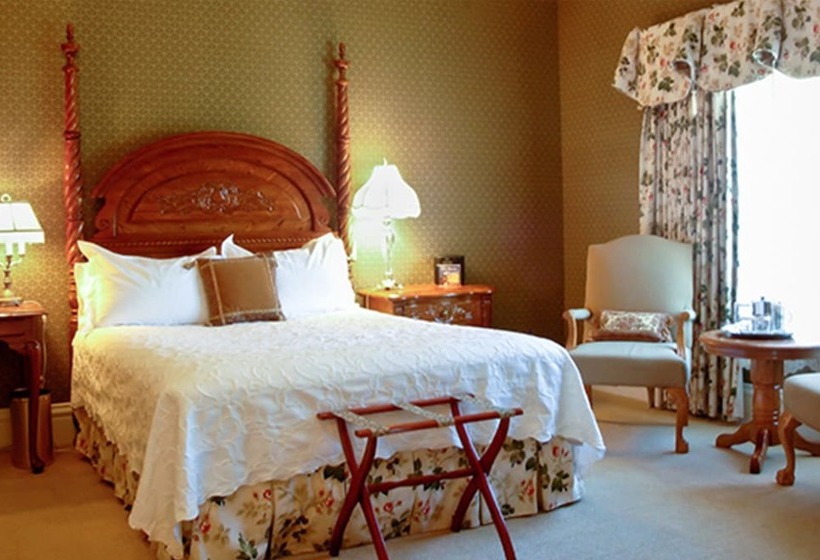 Полулюкс, Cliff House At Pikes Peak