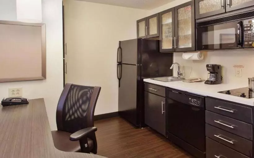 身障者適用スイートルーム, Sonesta Simply Suites Knoxville