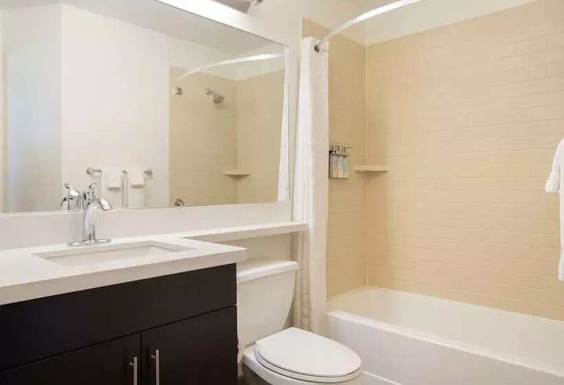 スイート, Sonesta Simply Suites Somerset