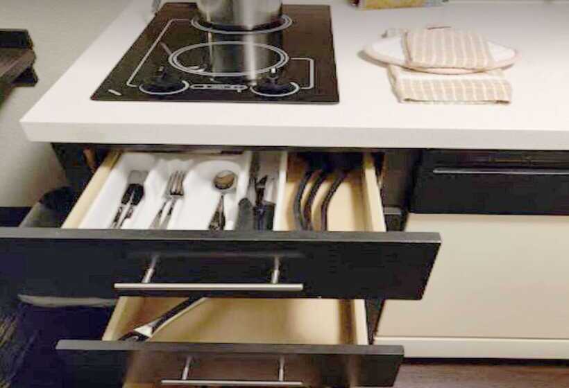 장애인을 위한 스위트, Sonesta Simply Suites Somerset