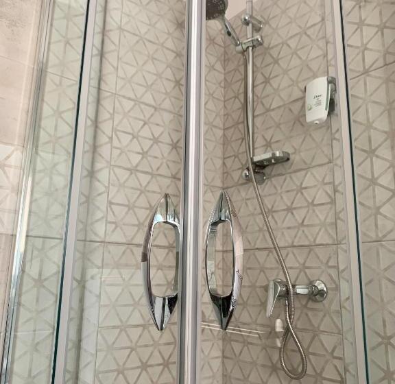 スタンダードルーム, Naranja