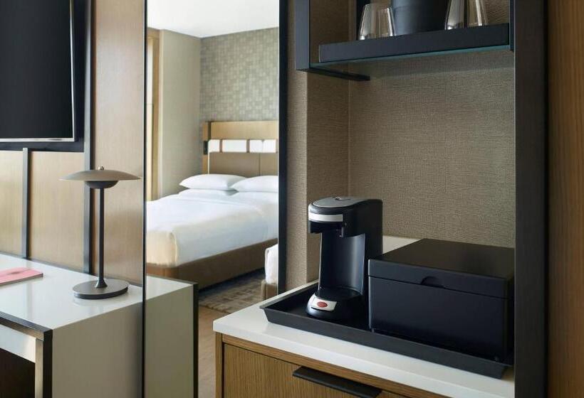 带城市景观的标准间, Lexington Marriott City Center