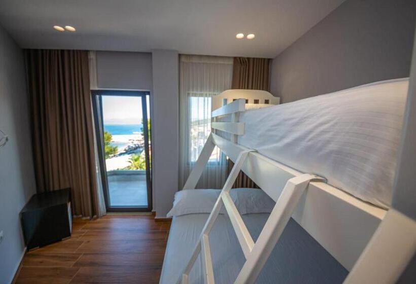 جناح سرير كينج, King Hotel Ksamil