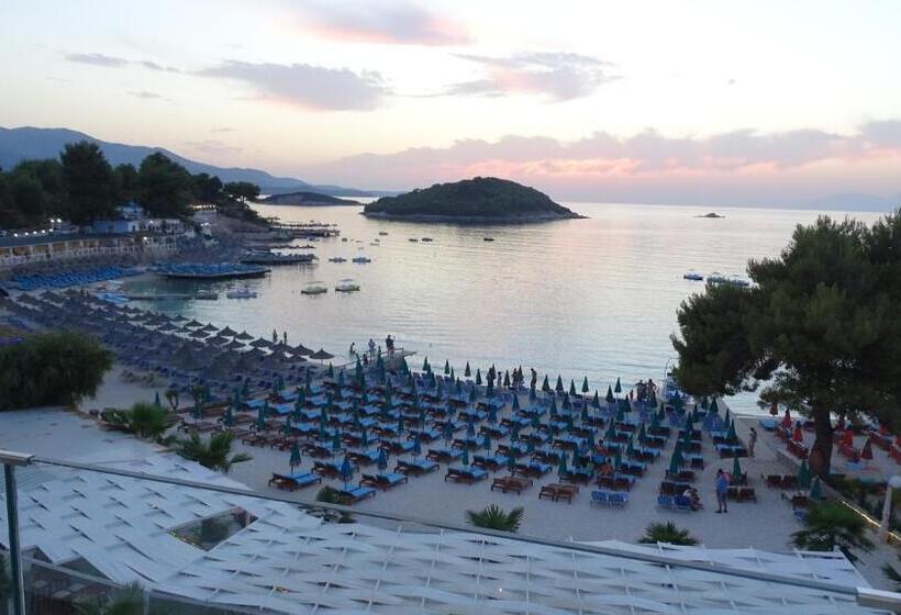 جناح سرير كينج, King Hotel Ksamil