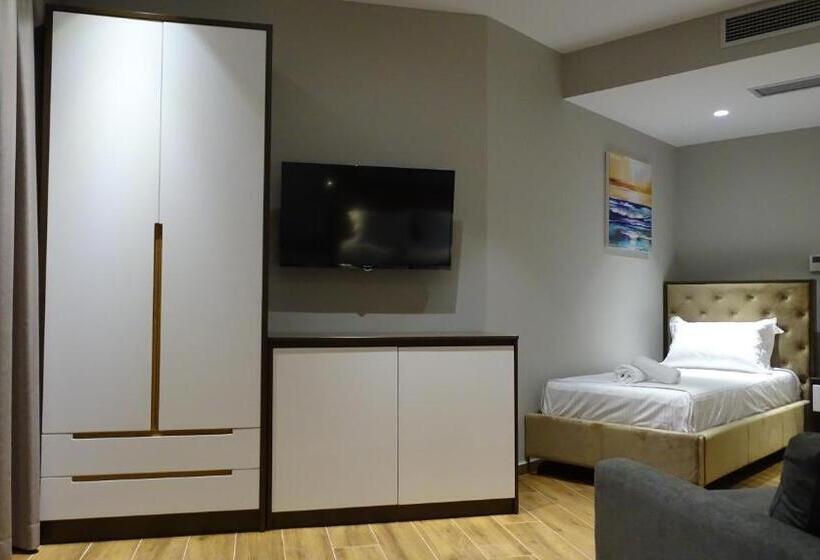 Quarto Familiar, King Hotel Ksamil