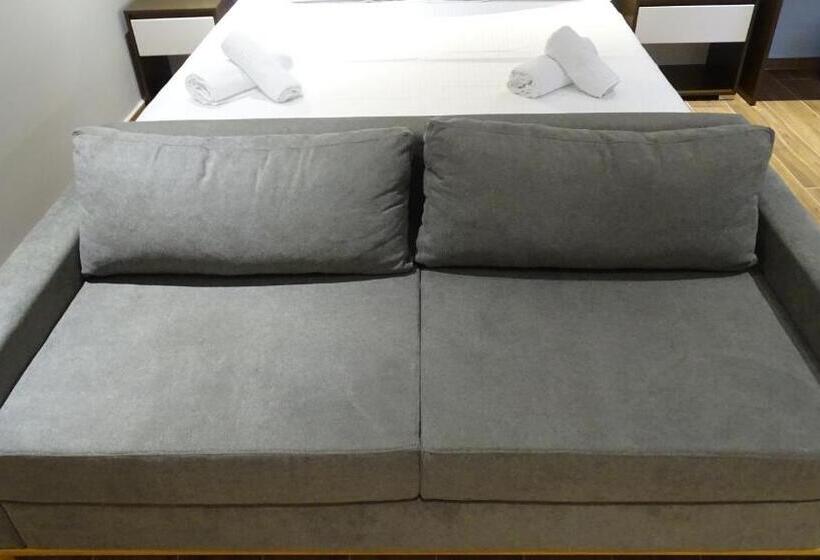 غرفة عائلية, King Hotel Ksamil