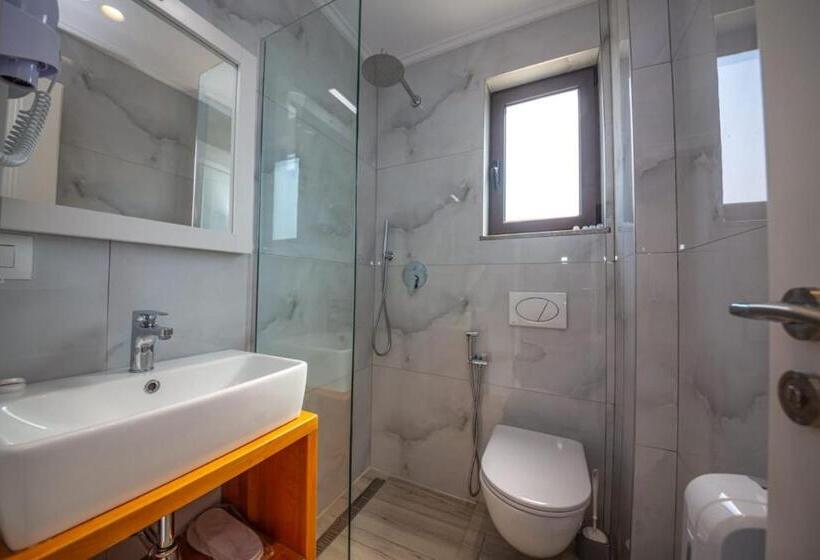 Quarto Estandar, King Hotel Ksamil