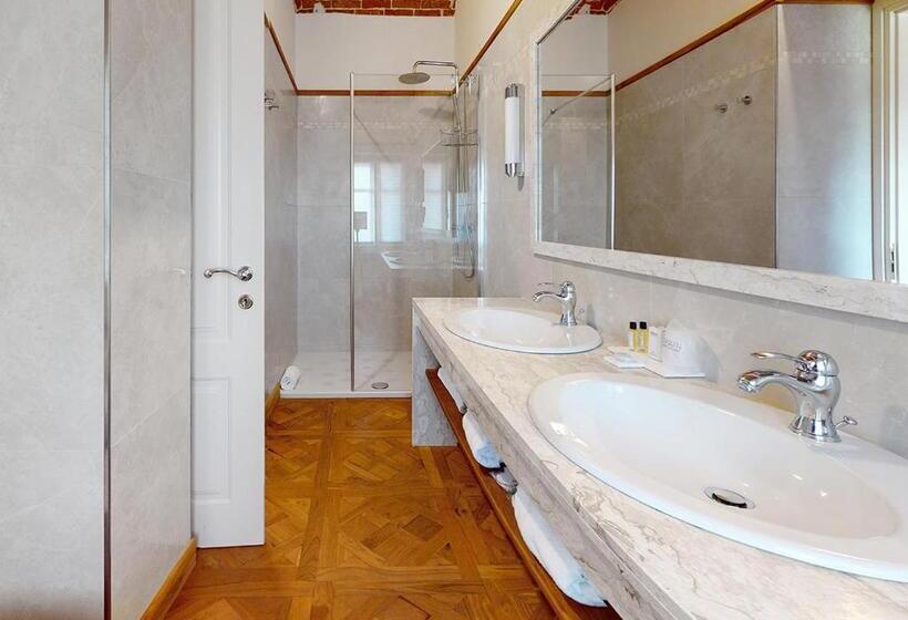 디럭스 룸, Golf Club Margara