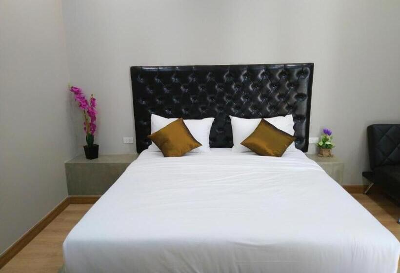 Номер Superior, Sawasdee​ Buriram​ Resort