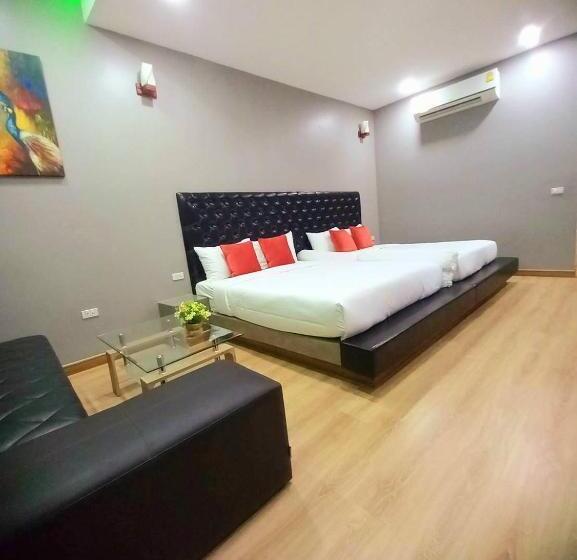 Семейный Номер, Sawasdee​ Buriram​ Resort