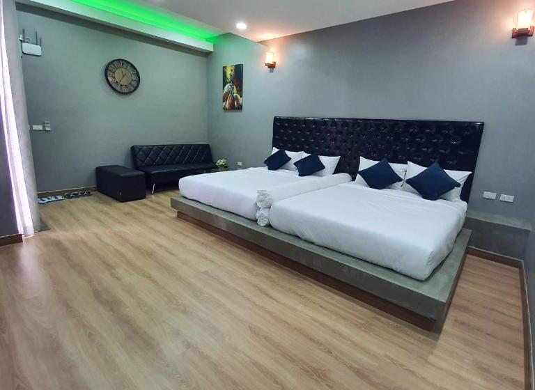 家庭间, Sawasdee​ Buriram​ Resort