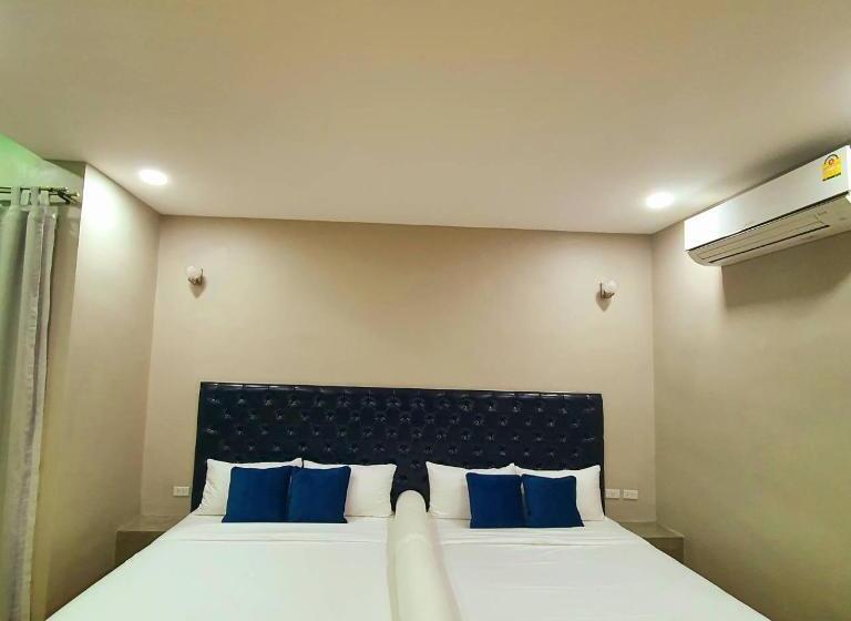 Семейный Номер, Sawasdee​ Buriram​ Resort