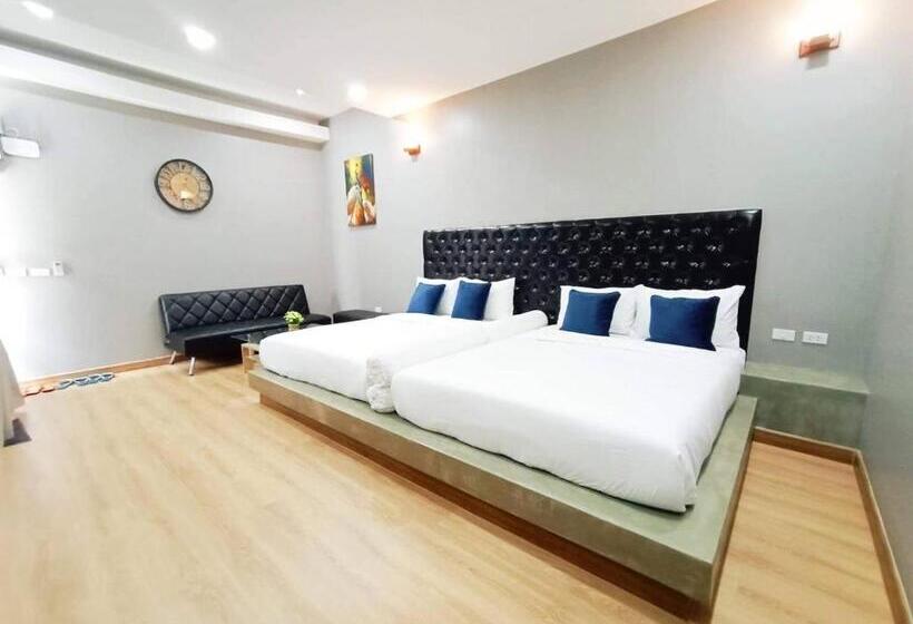 Семейный Номер, Sawasdee​ Buriram​ Resort