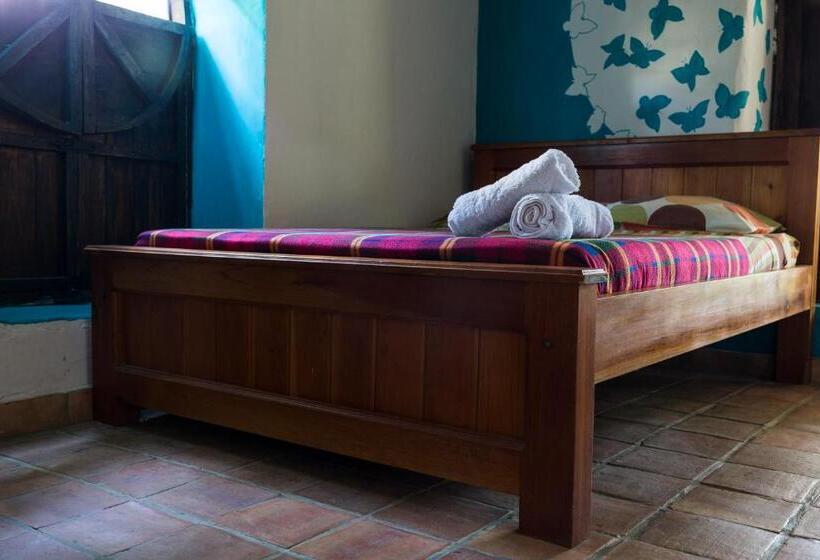 غرفة قياسية, El Refugio Hostel Curití