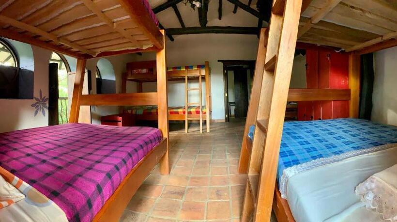 Семейный Номер, El Refugio Hostel Curití